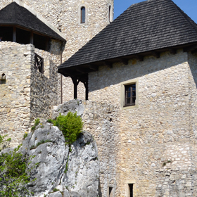 wieża bramna i zamek górny