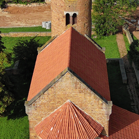 widok kościoła od strony wschodniej