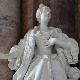 Beatrycze brandenburska, żona Bolka I Surowego - barokowy posąg w Mauzoleum Piastów