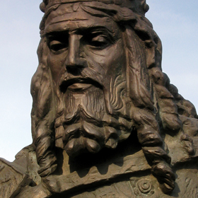 fragment pomnika króla Kazimierza III Wielkiego
